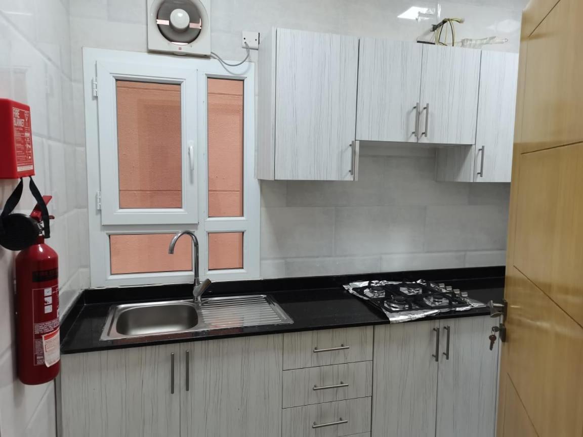 Roza Hotel Apartments マスカット エクステリア 写真